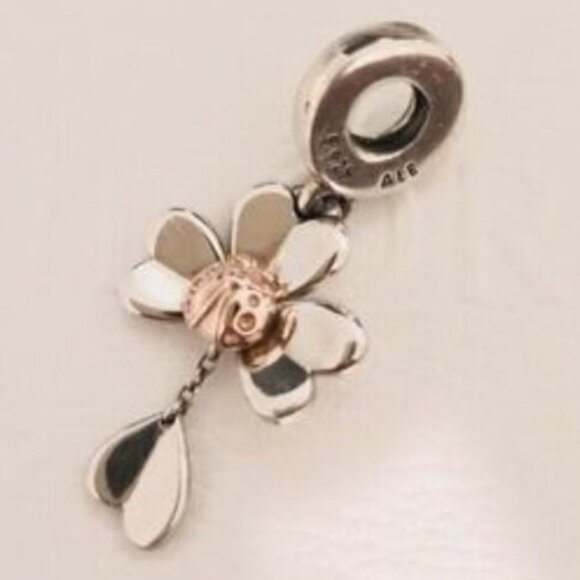 PANDORA Clover and Ladybird Dangle Charm - Picture 2 of 3